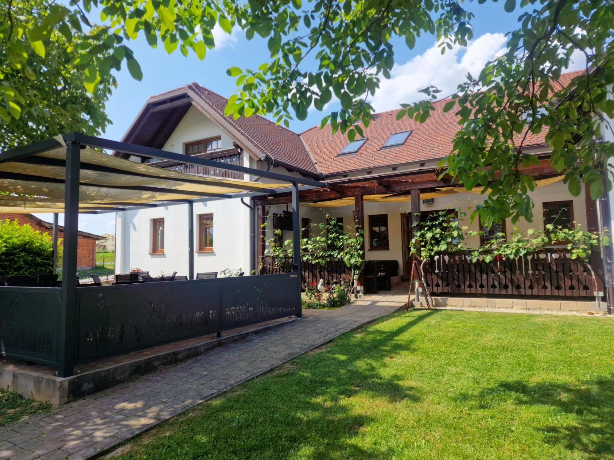 Pri Storklji Hotel Moravske-Toplice Buitenkant foto