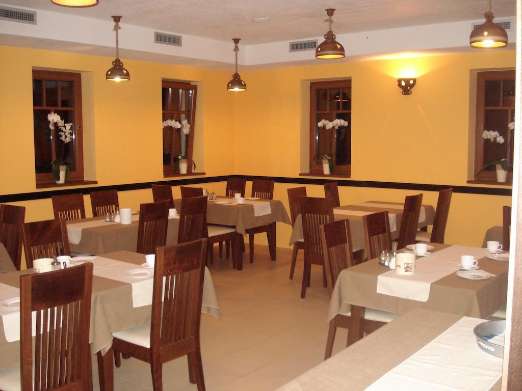 Pri Storklji Hotel Moravske-Toplice Buitenkant foto